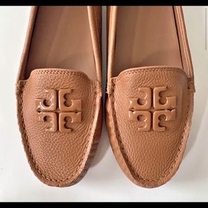 Tory Burch Lowell loafer NEW cognac Monogram 10.5